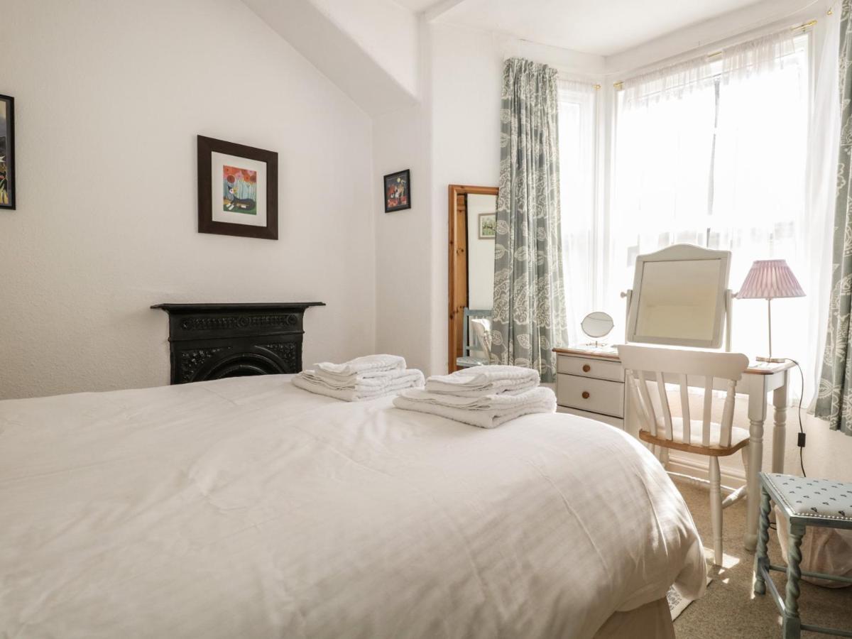 Honeysuckle Cottage, Craig Walk 鲍内斯温德米尔 外观 照片